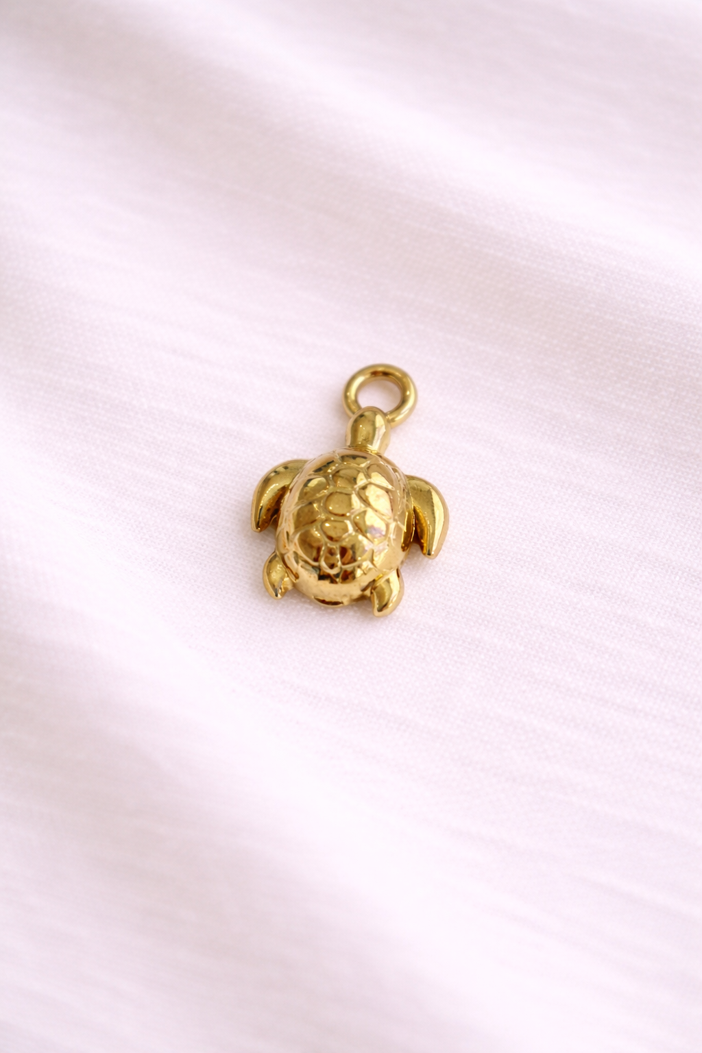 Schildkröten-Charm mit Struktur | Edelstahl 18K vergoldet