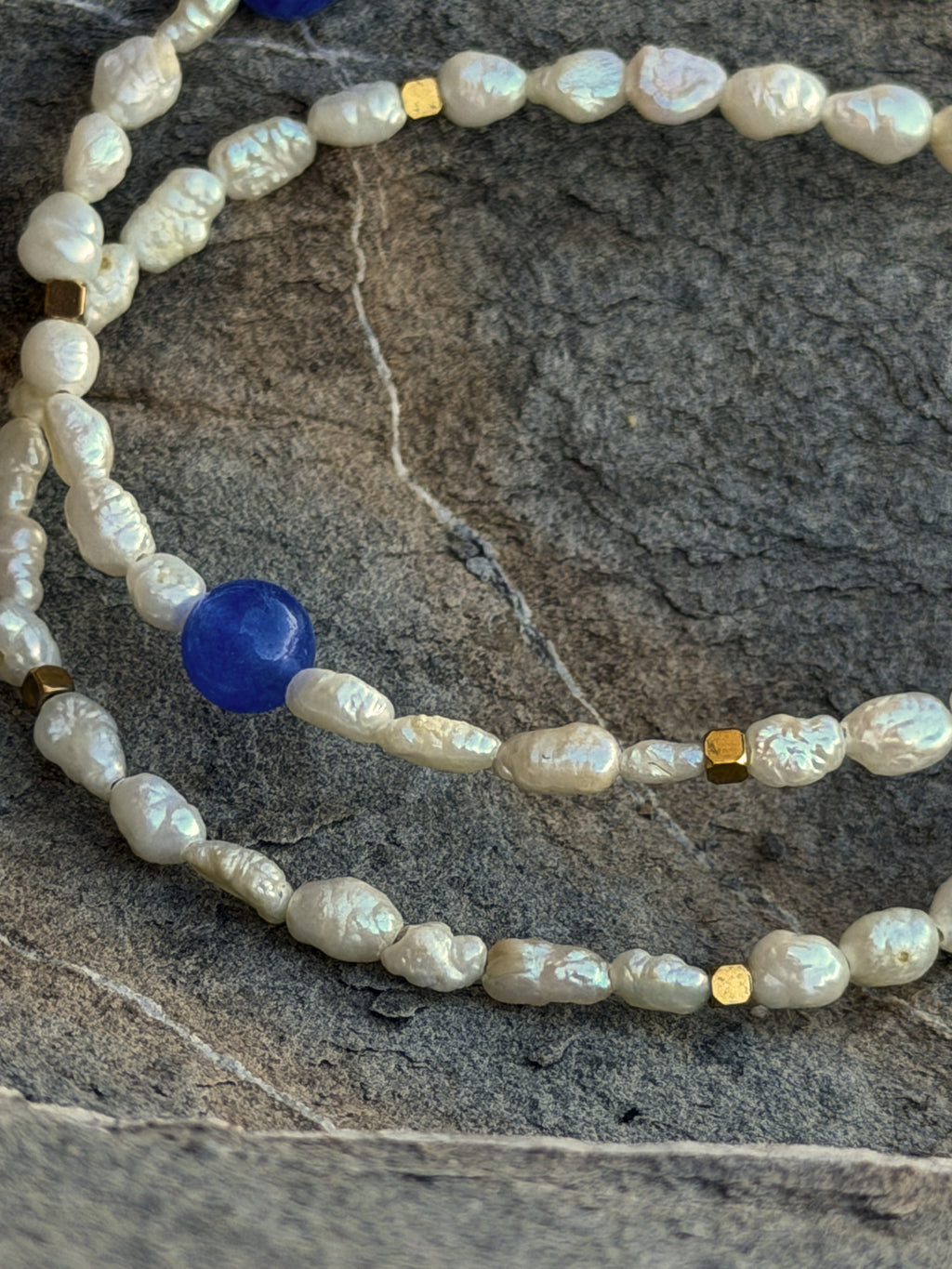 Cielo del Mar Armband | Süßwasserperlen & blauem Naturstein