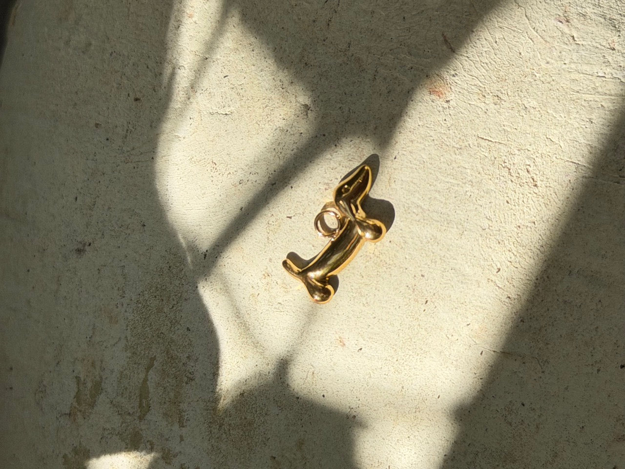 Dackel Anhänger Gold – Kleiner Hunde Charm | 18K vergoldet