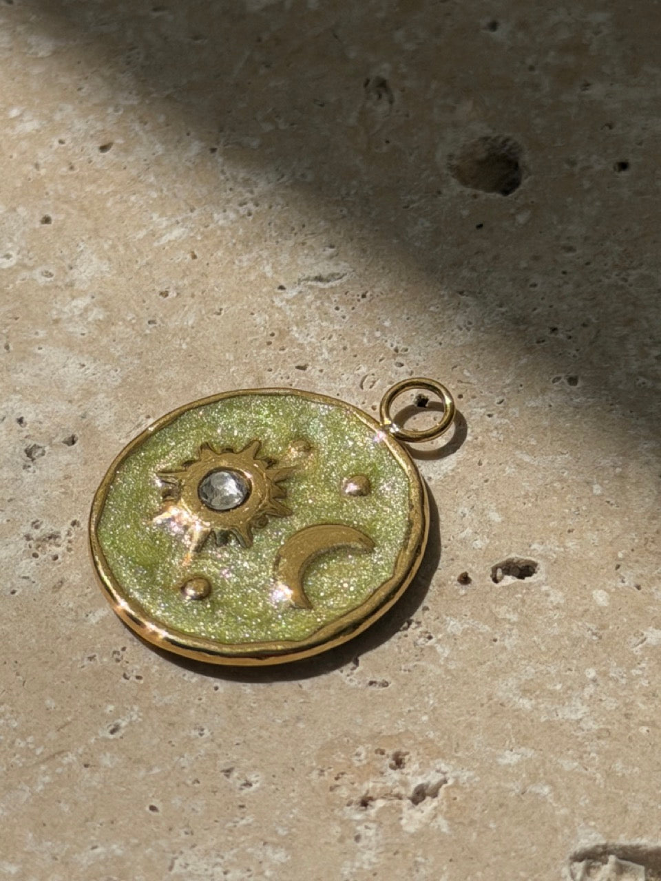 Edelstahl Charm Galaxis mit Sonne & Mond | 18K vergoldet