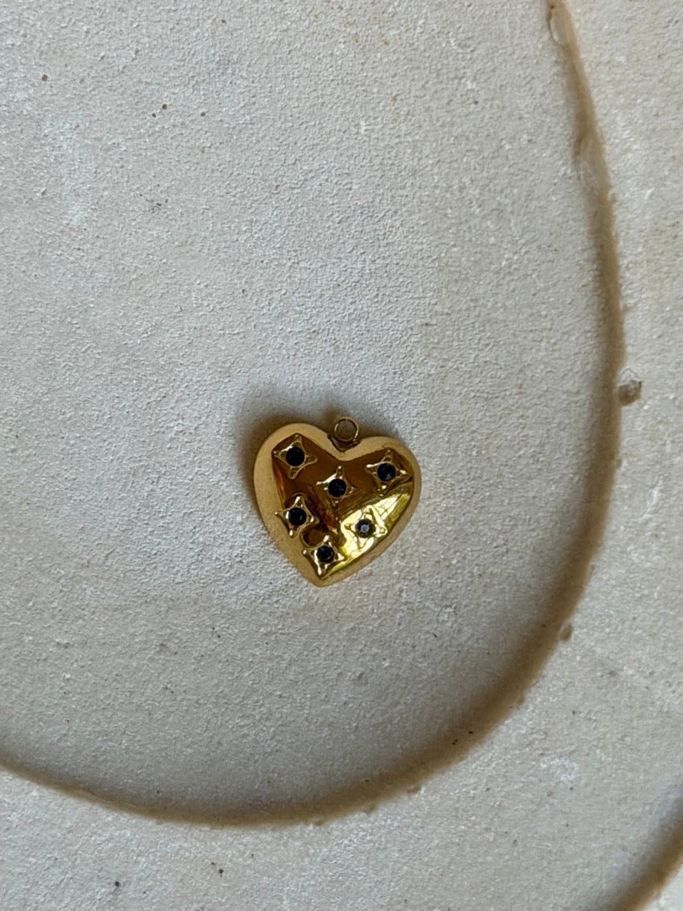 Herz-Charm dick mit Zirkonia – In Schwarz & Rosé | Edelstahl 18K vergoldet