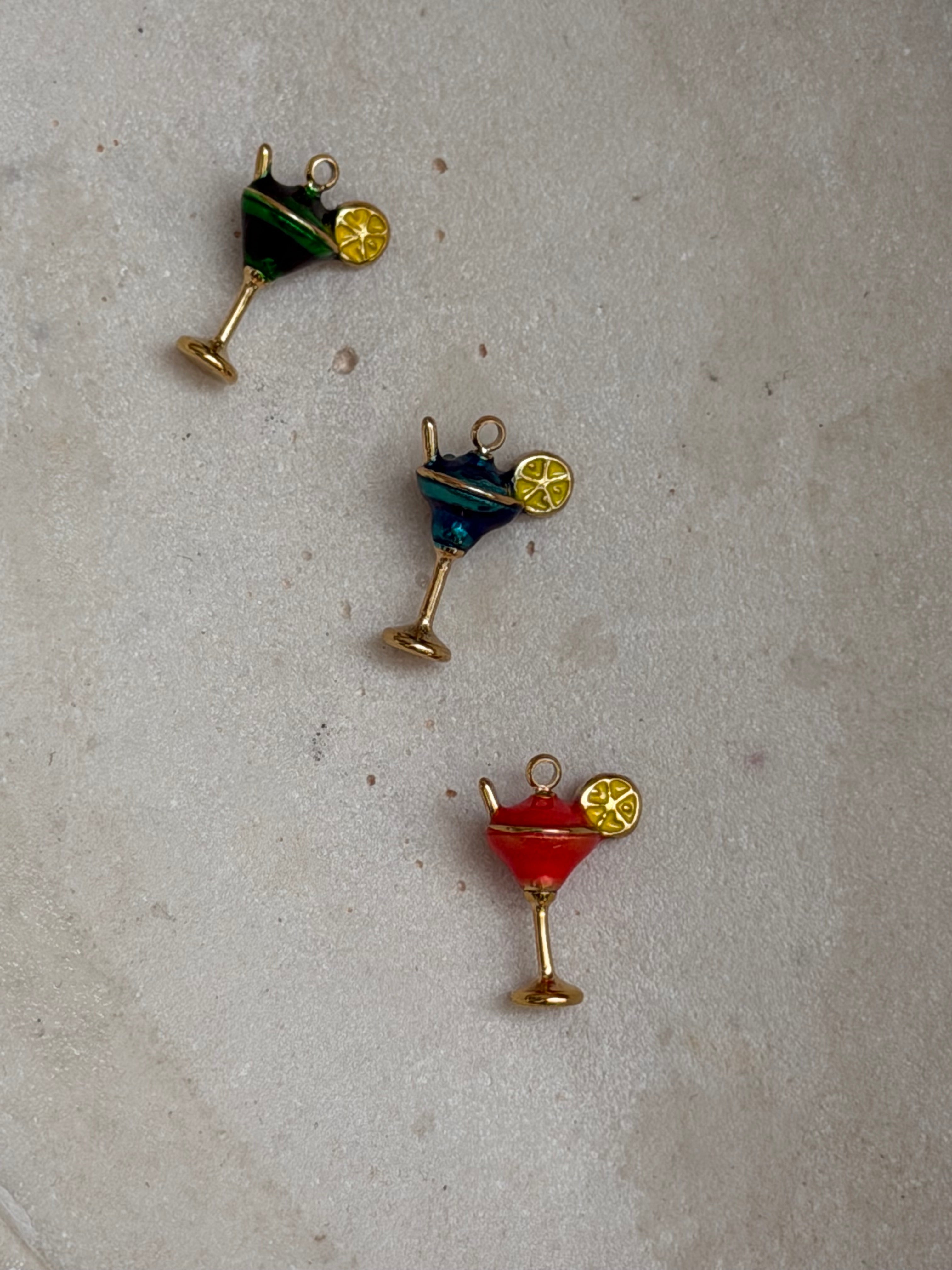 Cocktailglas Charm mit Emaille, Detailansicht