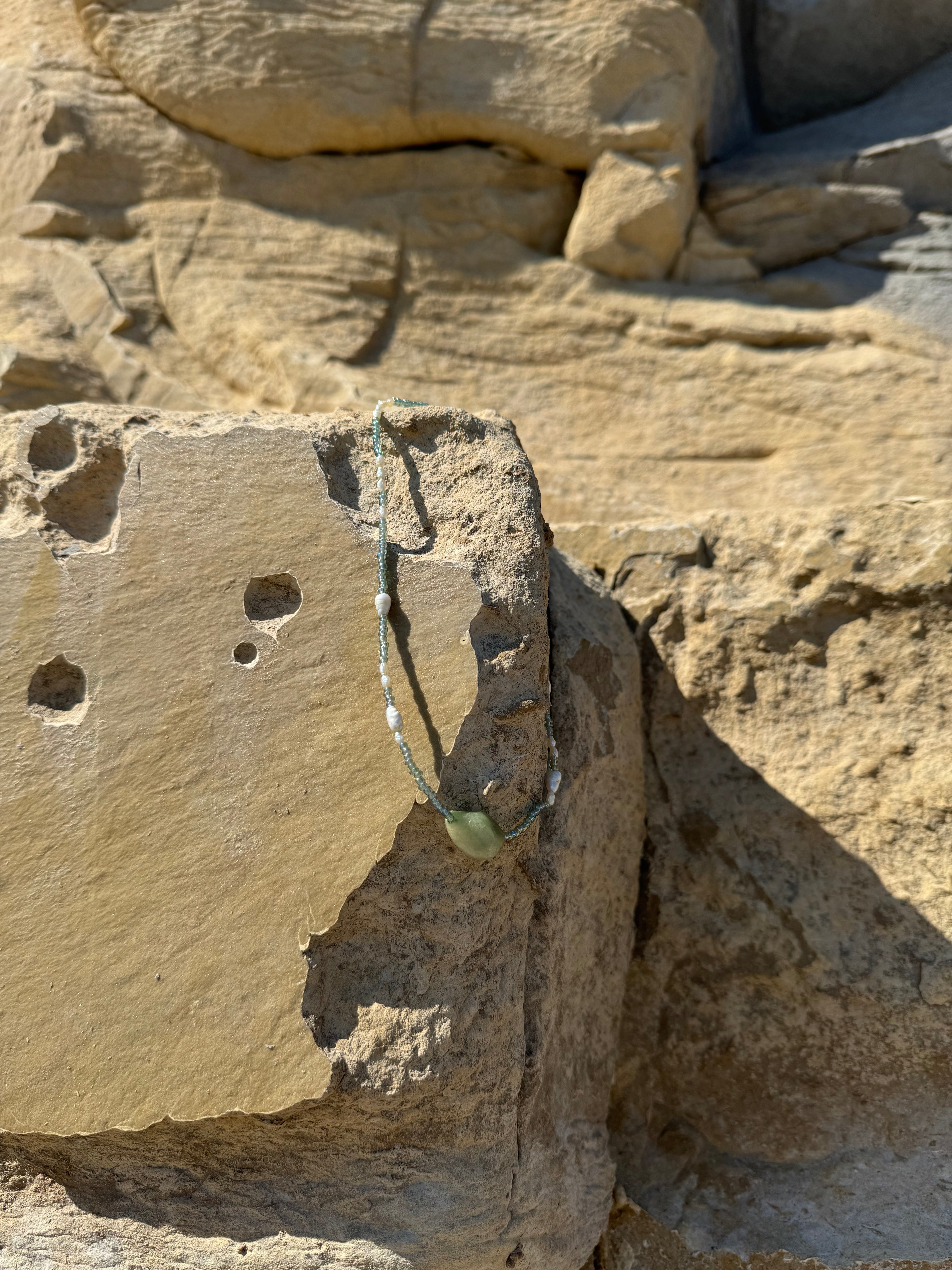 Aventurine Flow – Kette mit Aventurin, Süßwasserperlen & Glasperlen