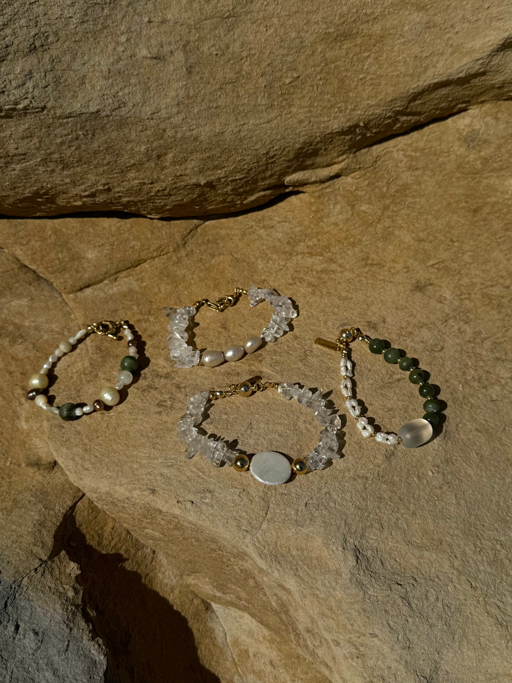 Luz Suave Armband | Bergkristall & Süßwasserperlen