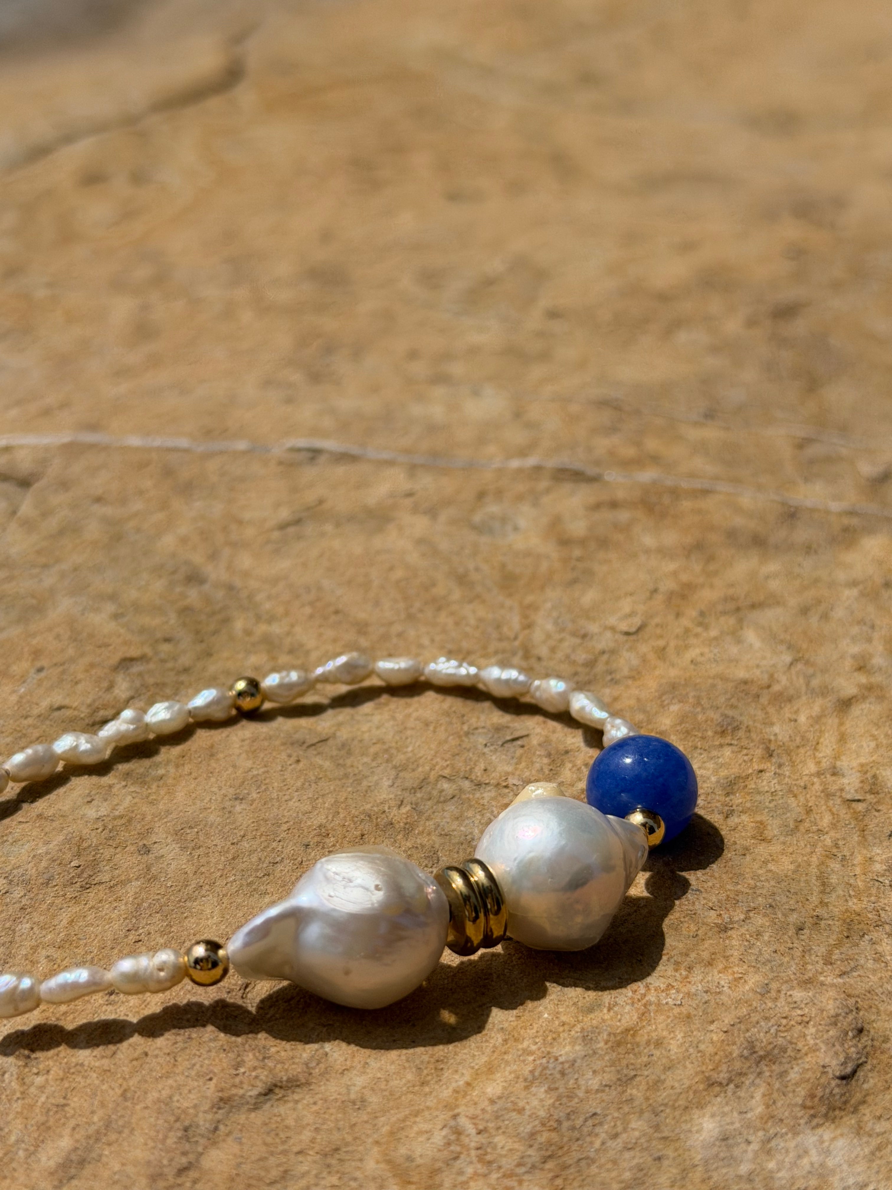 Sombra del Mar Kette | Flameball Perlen & blauer Naturstein