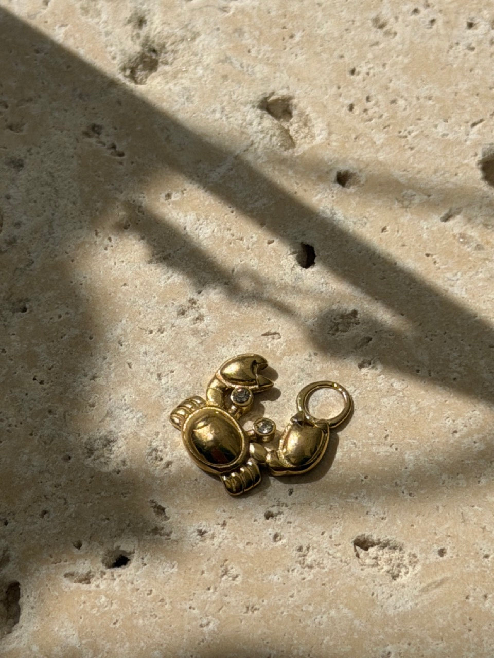 Krabben-Charm mit Zirkonia | Edelstahl 18K vergoldet