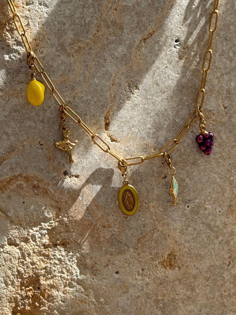Ballerina Anhänger Gold – Kleiner Tanz Charm | Edelstahl vergoldet