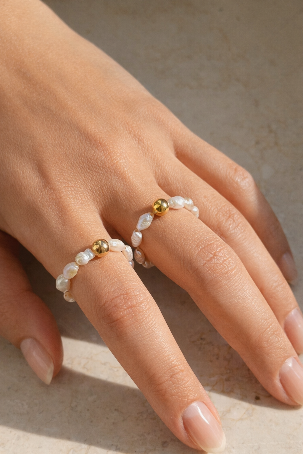 Pearl Balance Ring elastisch | Süßwasserperlen & Edelstahl 18K vergoldet