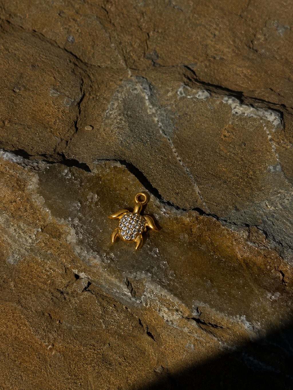Schildkröten-Charm mit Strass | Edelstahl 18K Echtgold