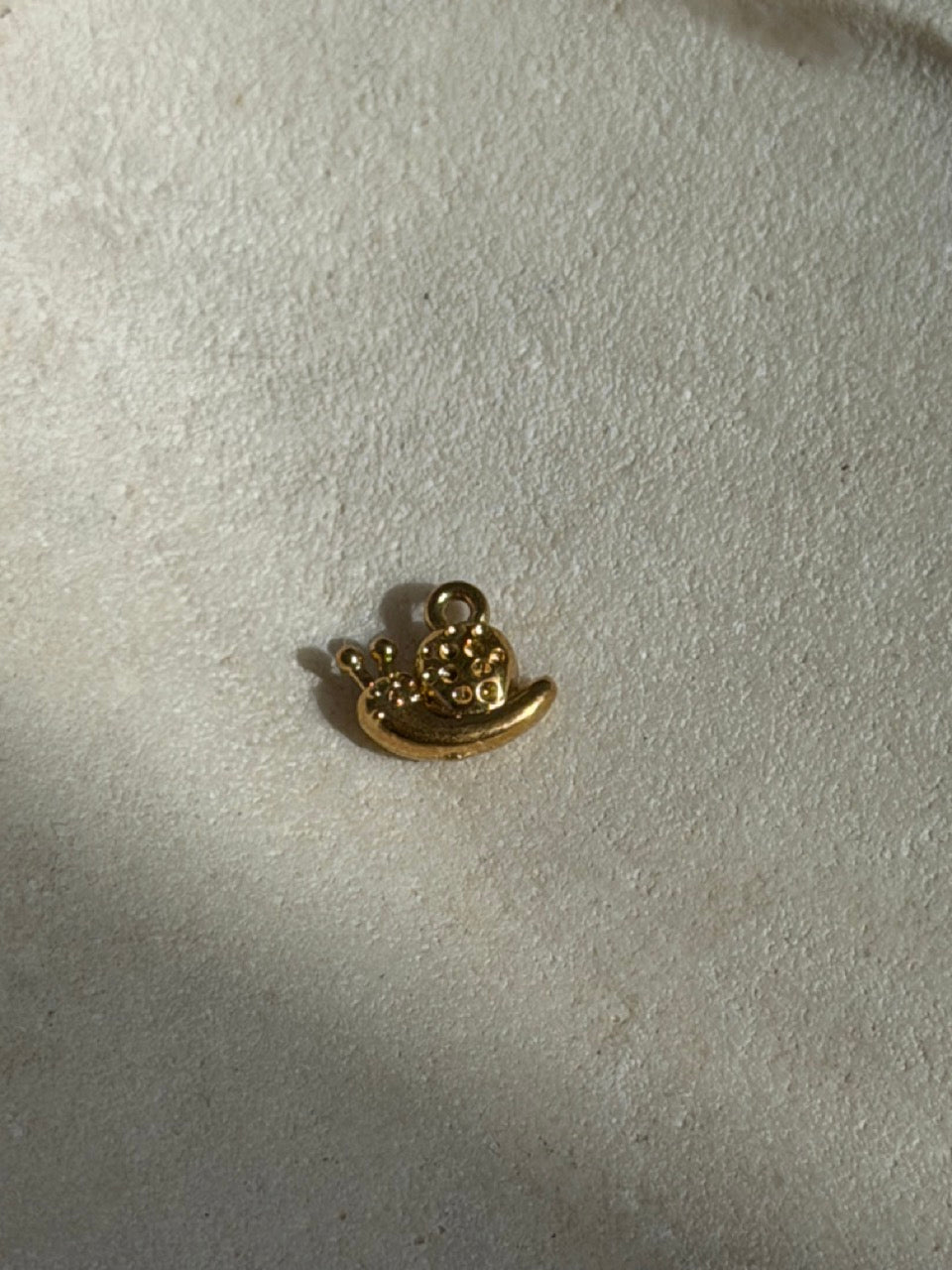 Schnecke-Charm Anhänger Gold – Mini Schnecke