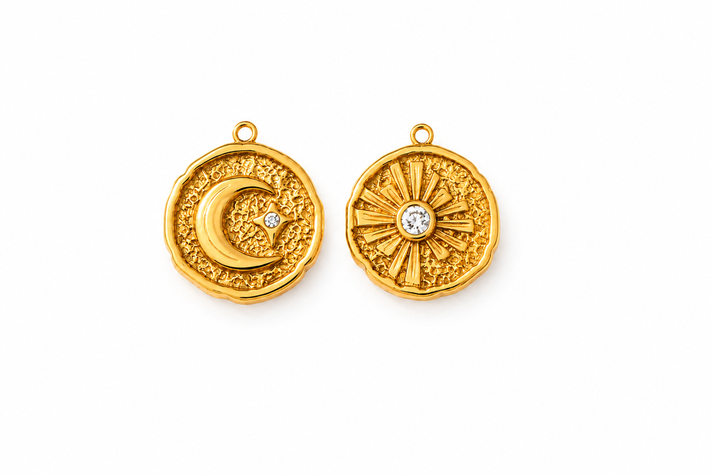 Zweiseitiger Sonne & Mond Charm mit Zirkonia | Edelstahl 18K vergoldet