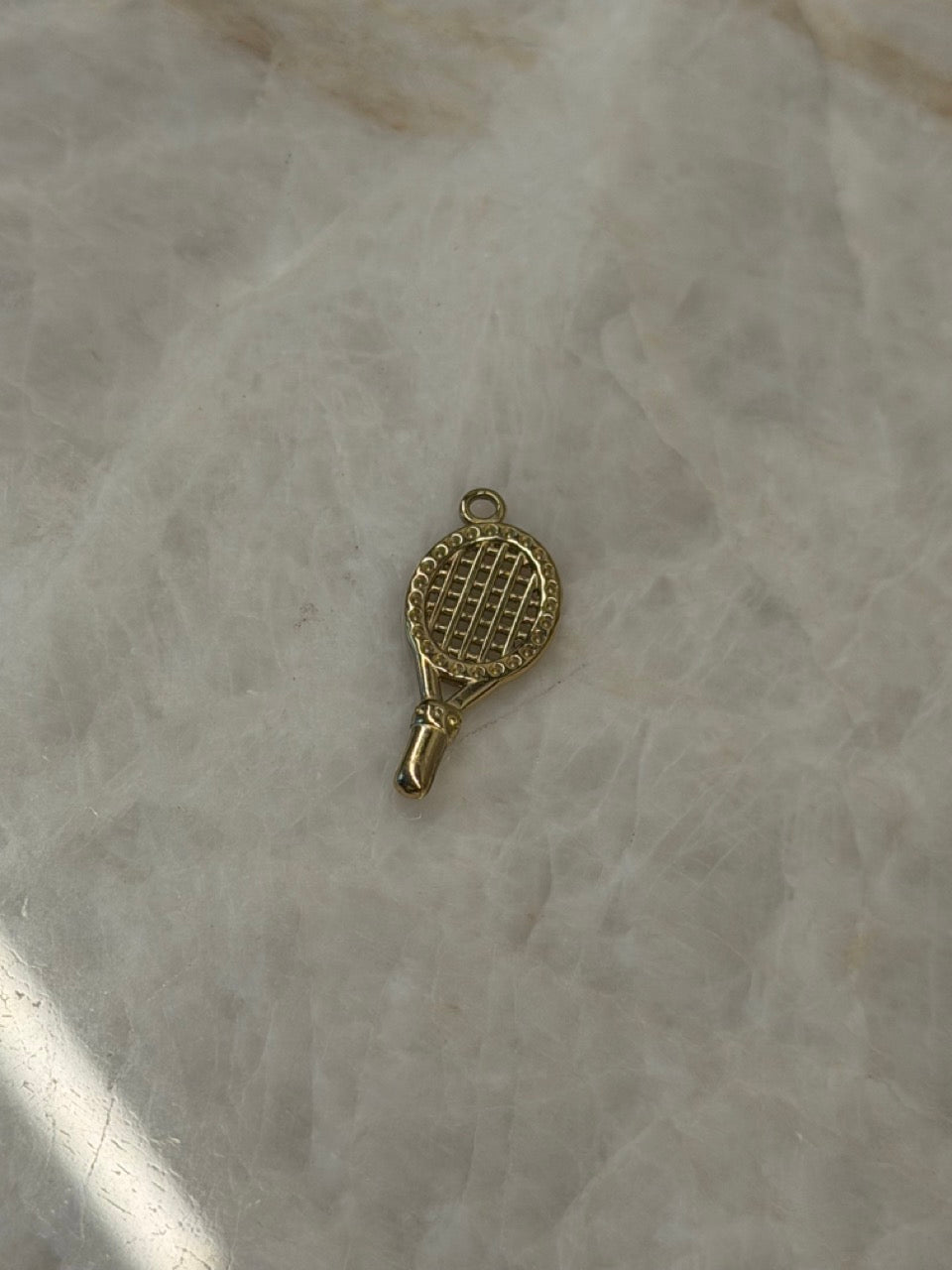 Tennisschläger Anhänger Gold – Sport Charm | Edelstahl vergoldet