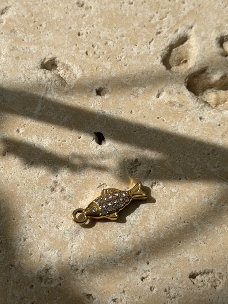 Kleiner Fisch-Charm mit Zirkonia | Edelstahl 18K vergoldet (Kopie) (Kopie)