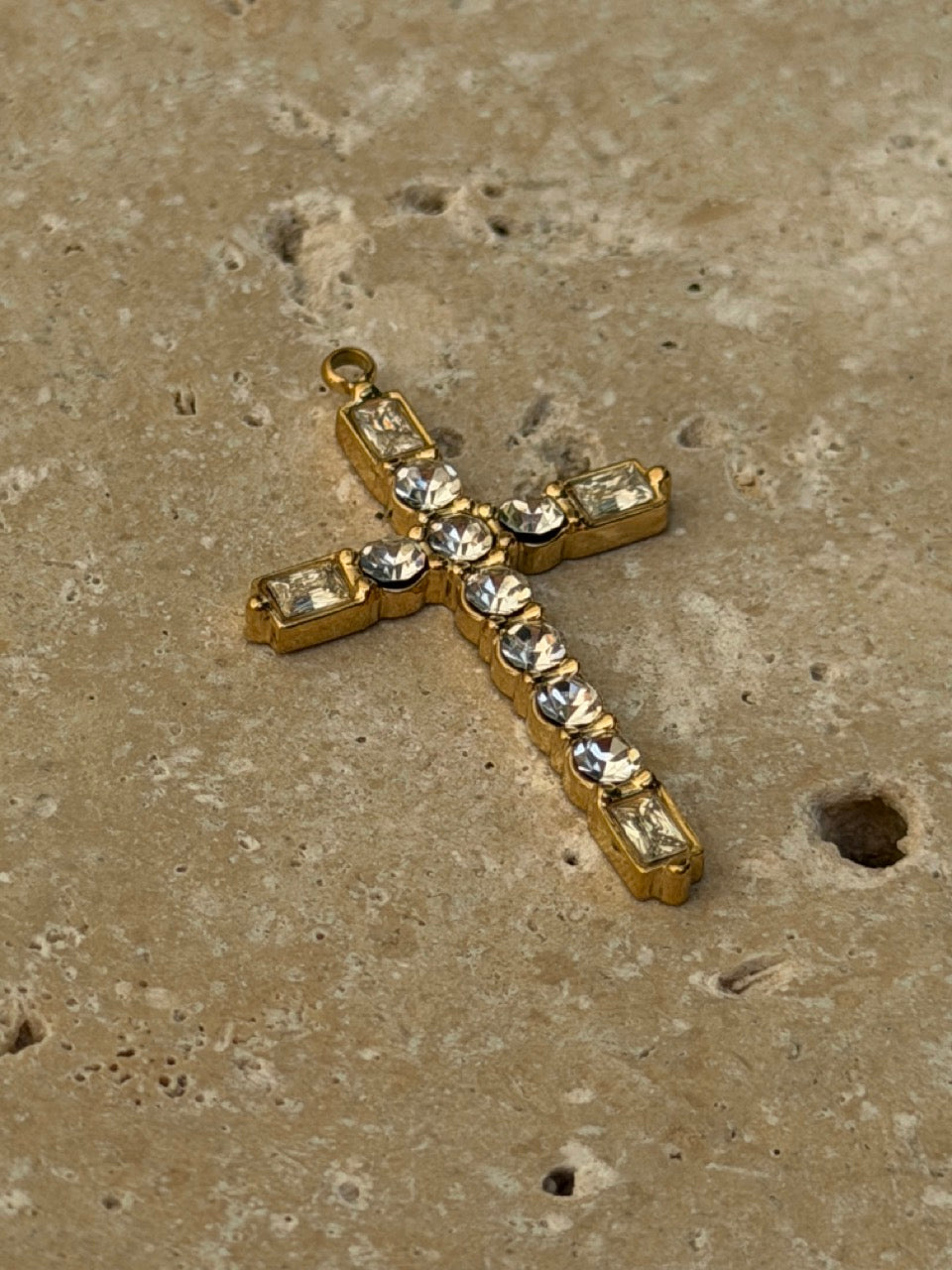 Großer Kreuz-Anhänger mit Zirkonia | Edelstahl 18K vergoldet (Kopie)