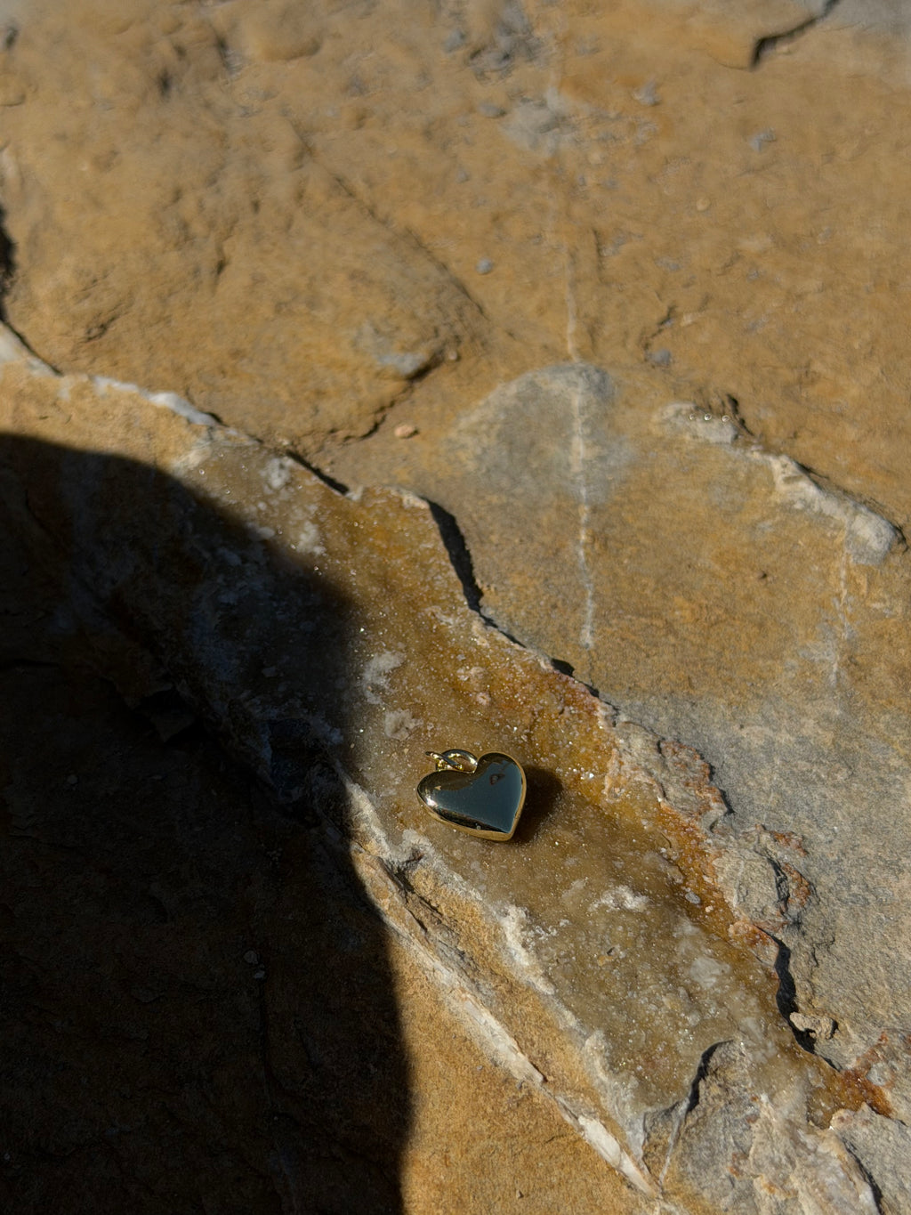 Großer Herz-Charm mit glatter Oberfläche | Edelstahl 18K Echtgold plattiert