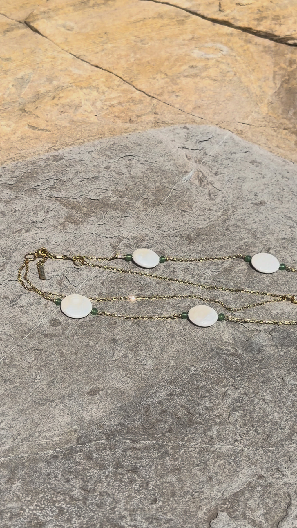 Calor Esencial | Layering Kette mit Monatsstein & Muschelperlen