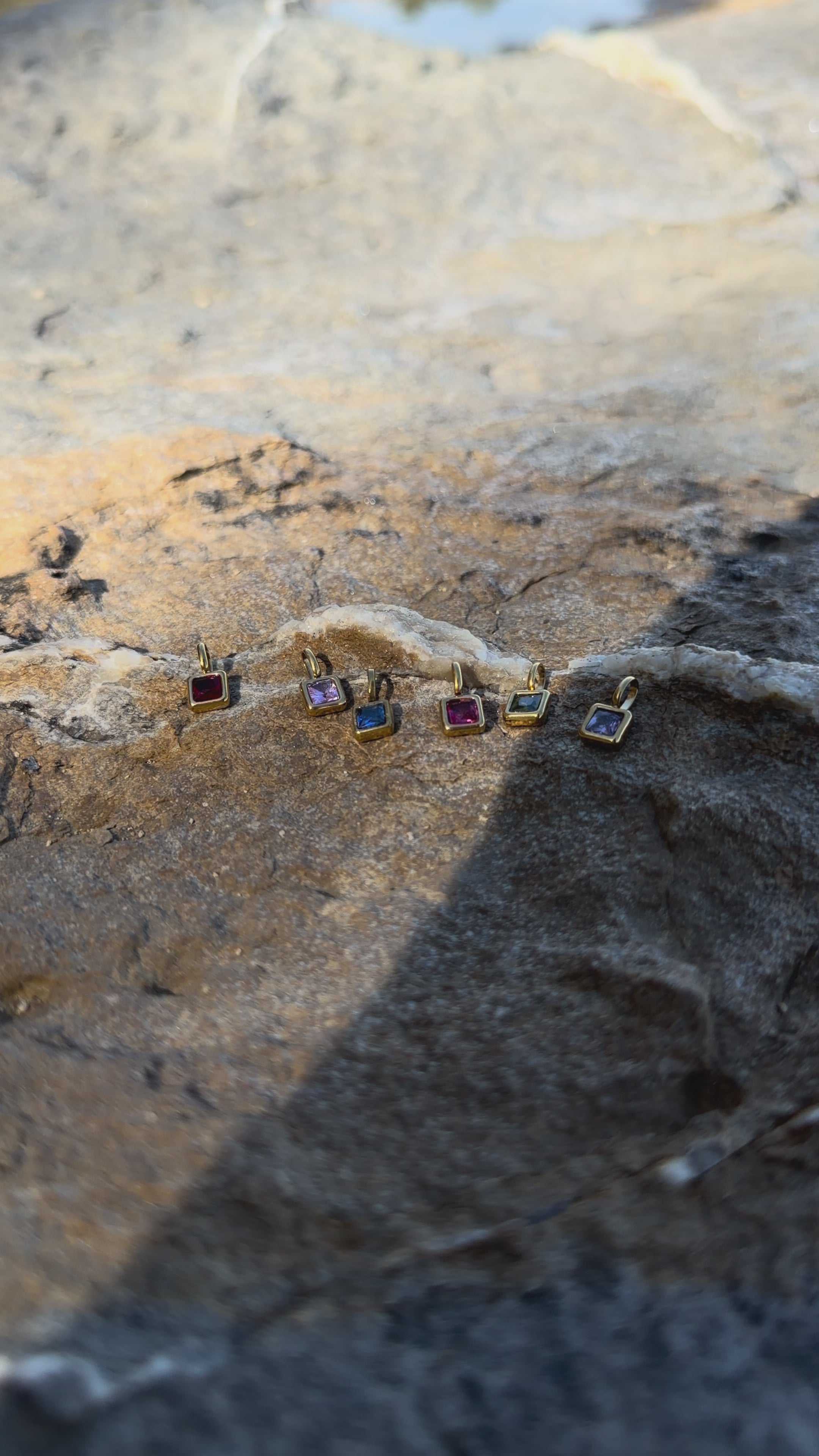 Calor Esencial | Layering Kette mit Monatsstein & Muschelperlen