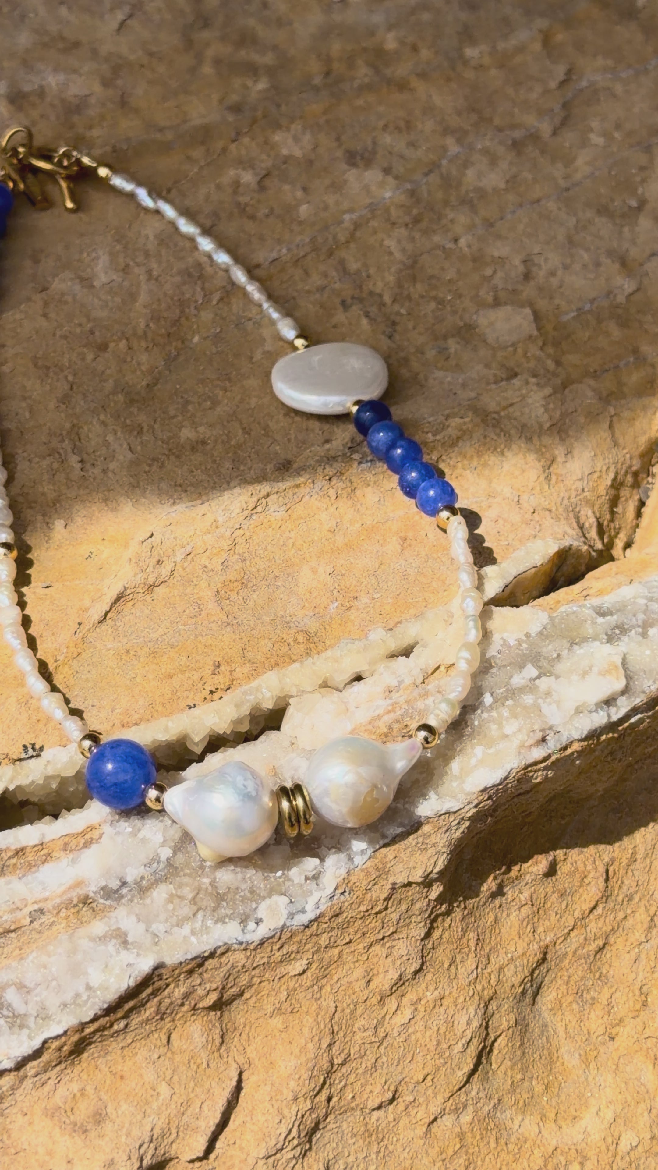 Sombra del Mar Kette | Flameball Perlen & blauer Naturstein